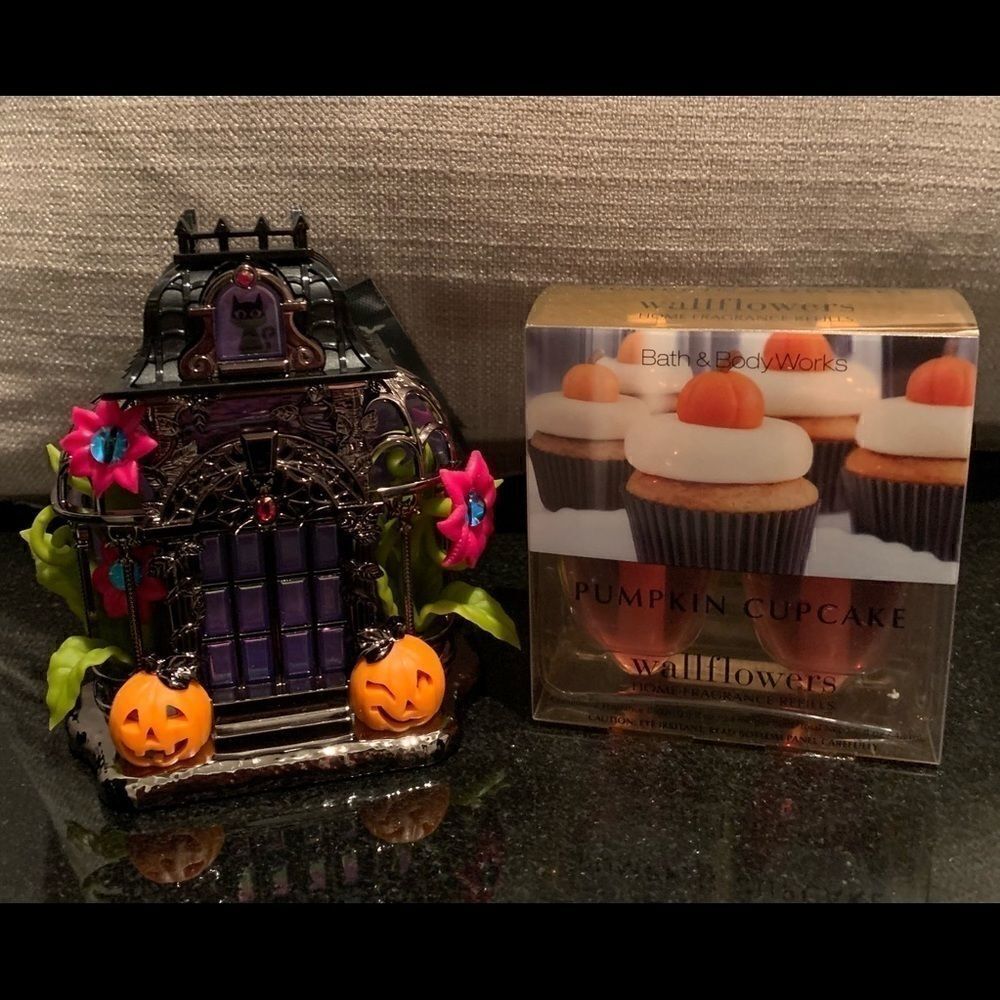 Sold Out Bath & Body Haunted Conservatory!